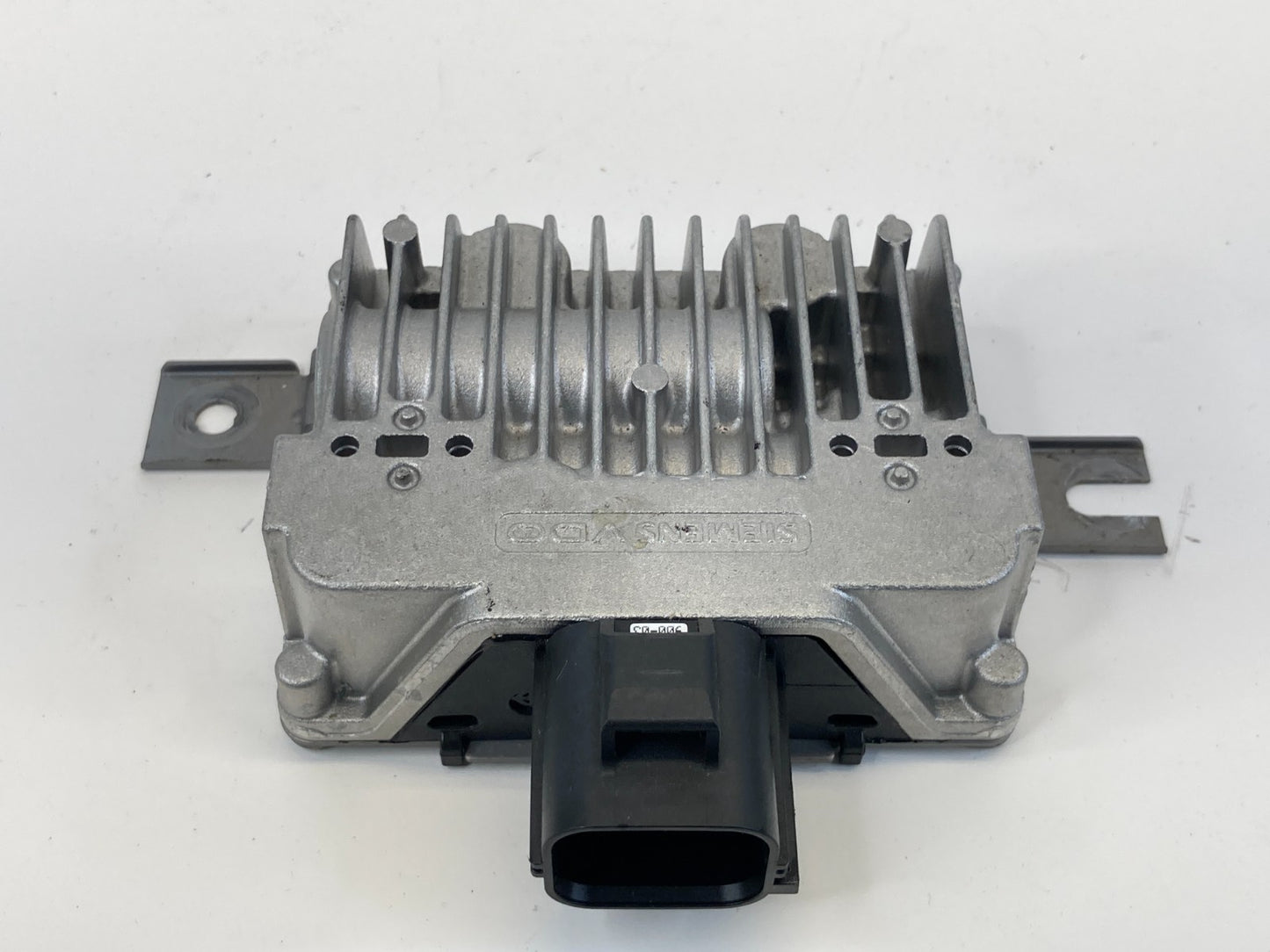 2008-2012 Land Rover LR2 3.2L L6 Fuel Pump Computer Control Module 6G9N-9D372-AC