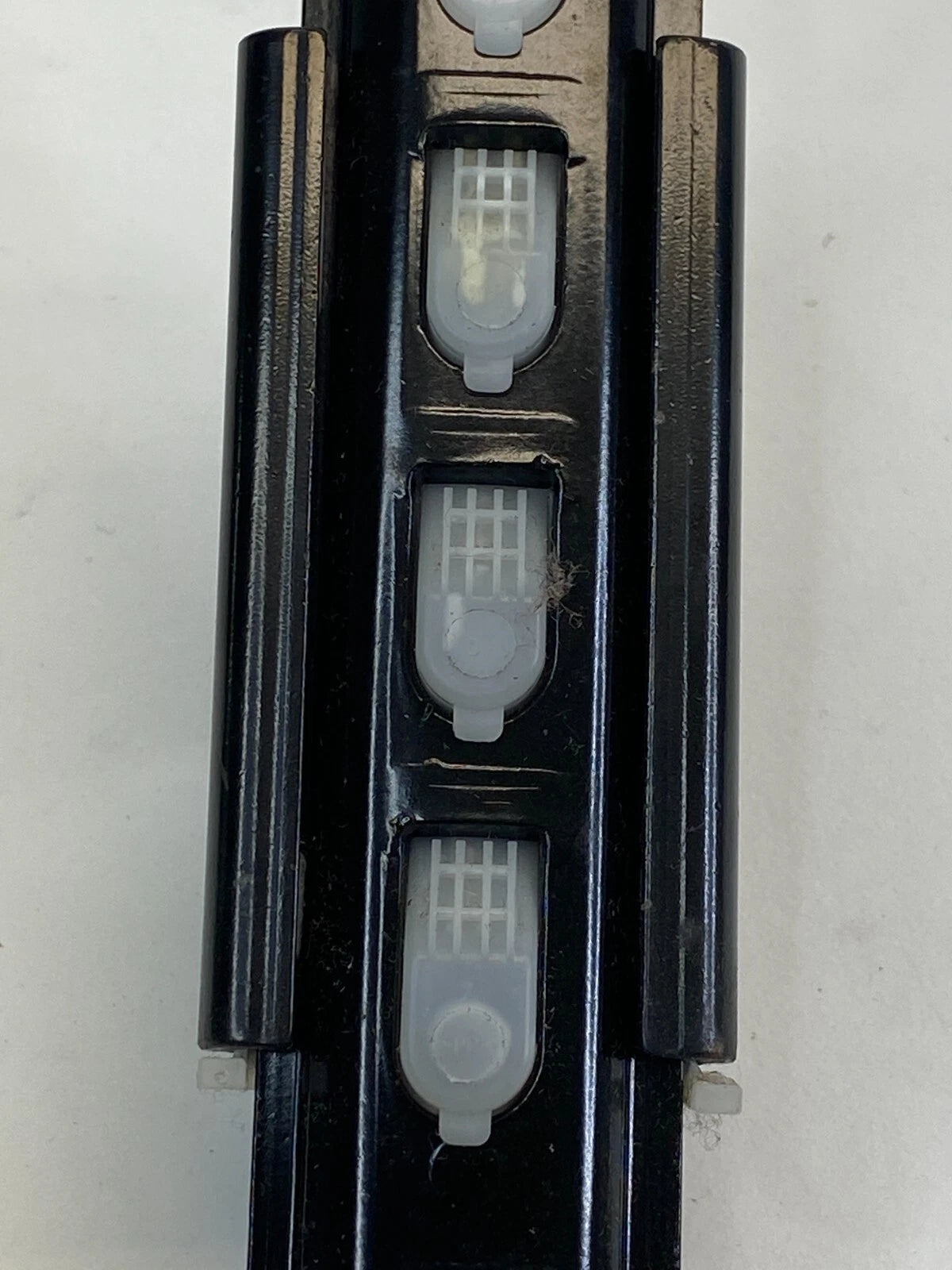 07 08 09 10 DODGE NITRO FRONT LEFT DRIVER SIDE SEAT BELT HEIGHT ADJUSTER OEM
