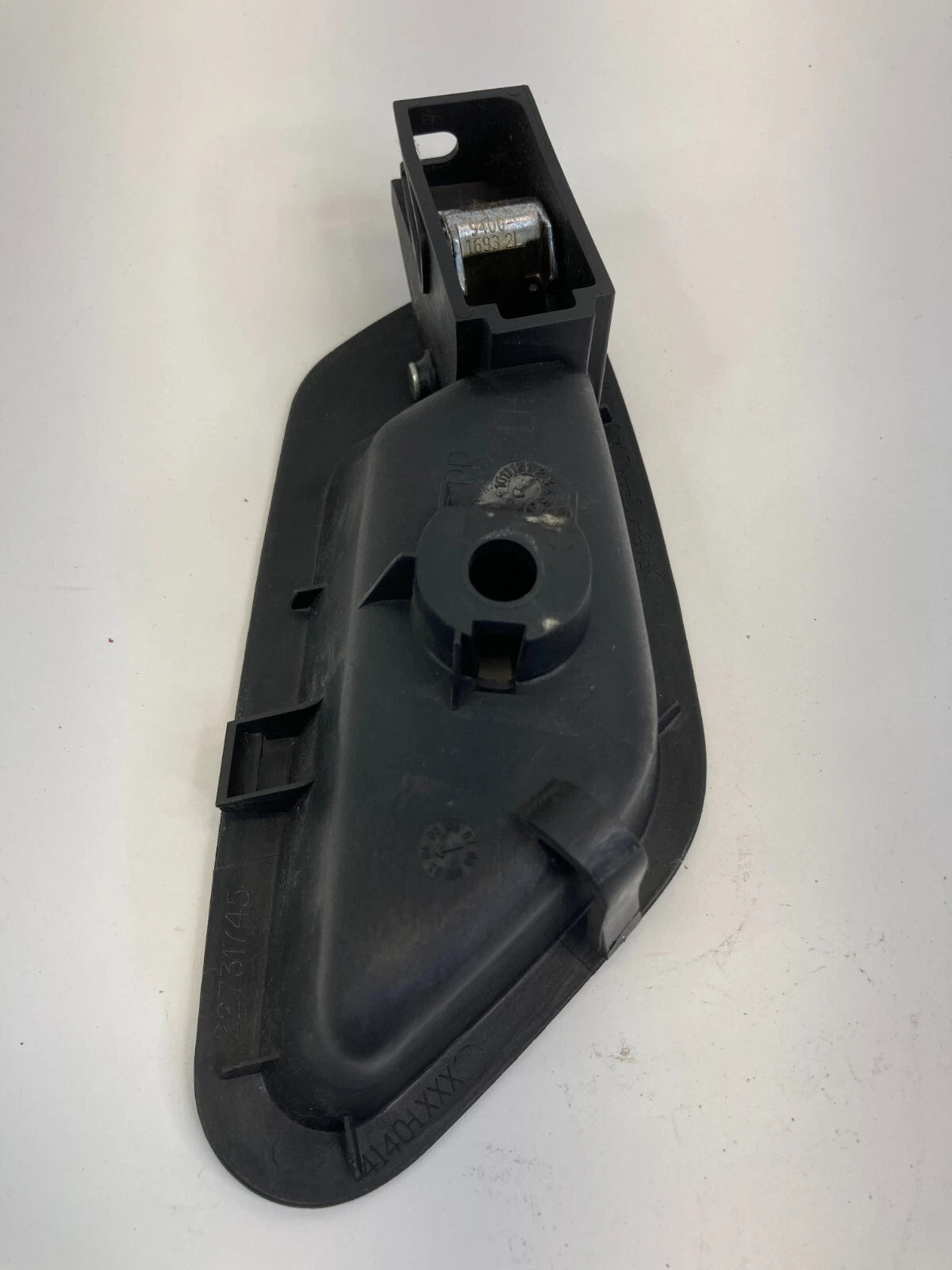 2005-2010 PONTIAC G6 SDN REAR LEFT SIDE INNER INTERIOR DOOR HANDLE 4140-1XXX OEM