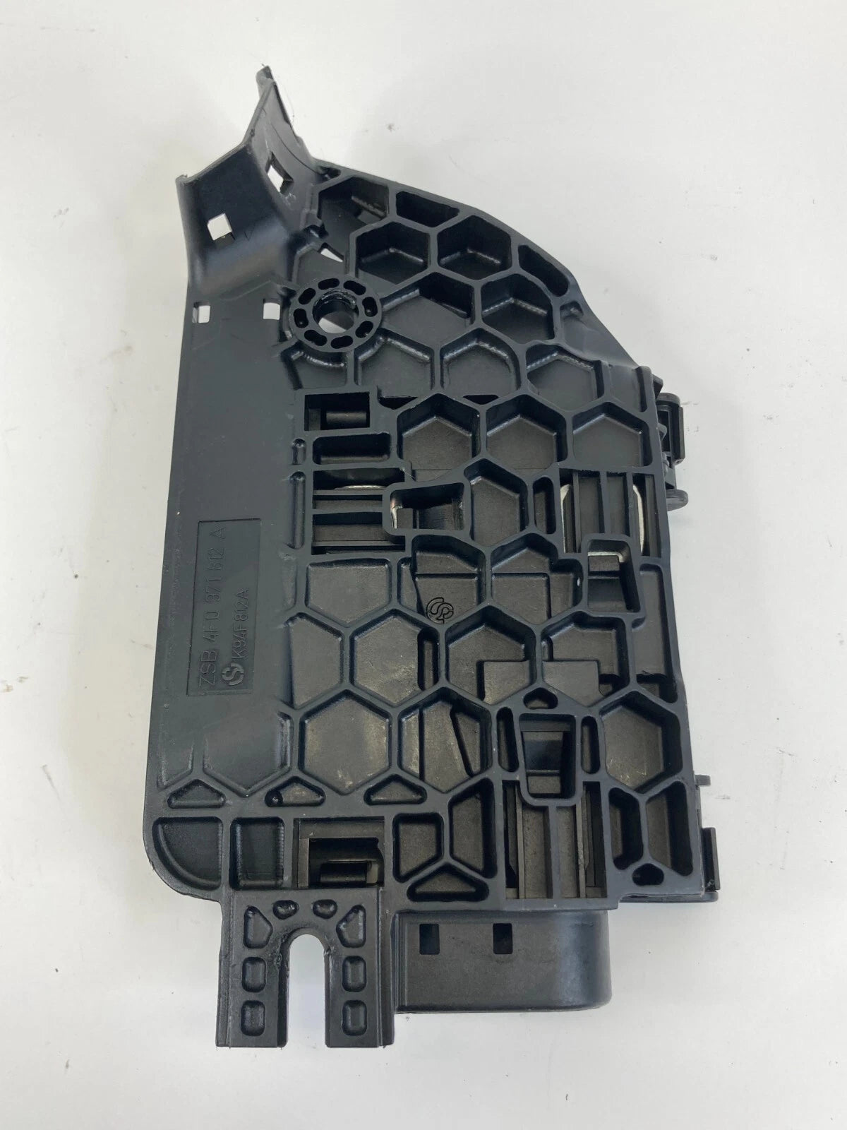 05-08 AUDI A6 QUATTRO BATTERY POWER POSITIVE TERMINAL COVER CAP 4F0971812A OEM