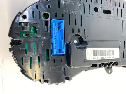 2007 2008 AUDI A3 MANUAL INSTRUMENT CLUSTER SPEEDOMETER 153K Miles 8P0920981N