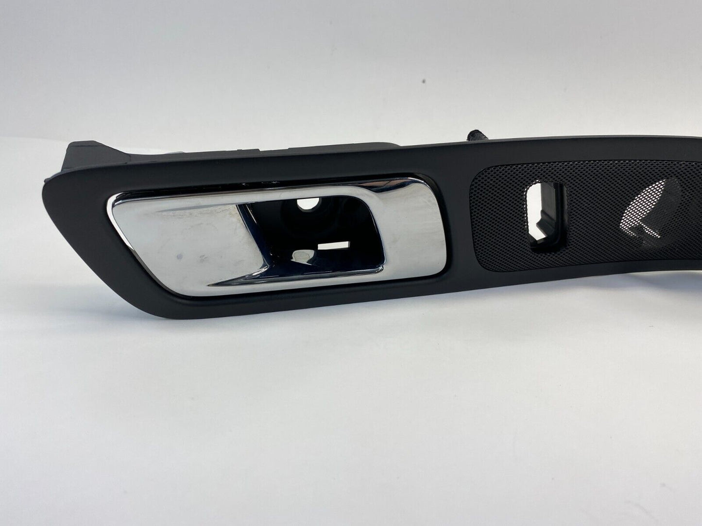 2016-2019 Ford Police Interceptor Utility Front Right Door Inner Handle 7822600A