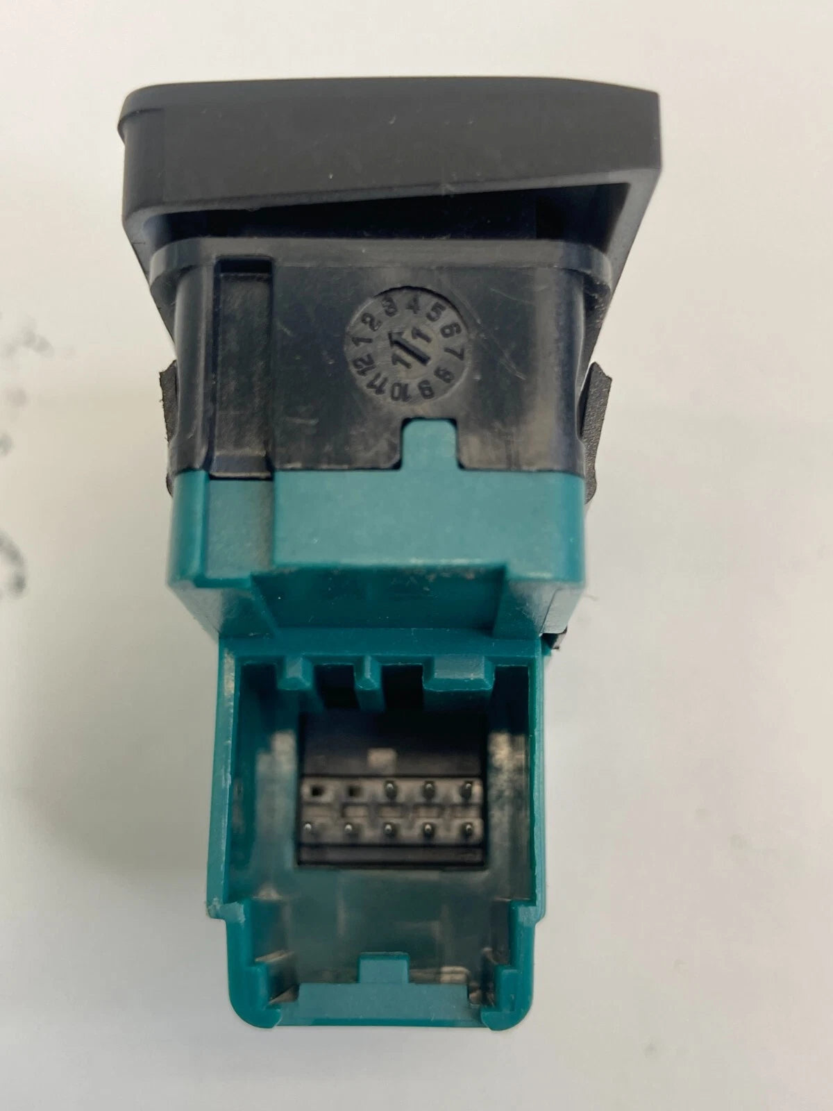 2011 2012 2013 BUICK REGAL PARK DISTANCE CONTROL UNIT PDC INDICATOR SWITCH OEM