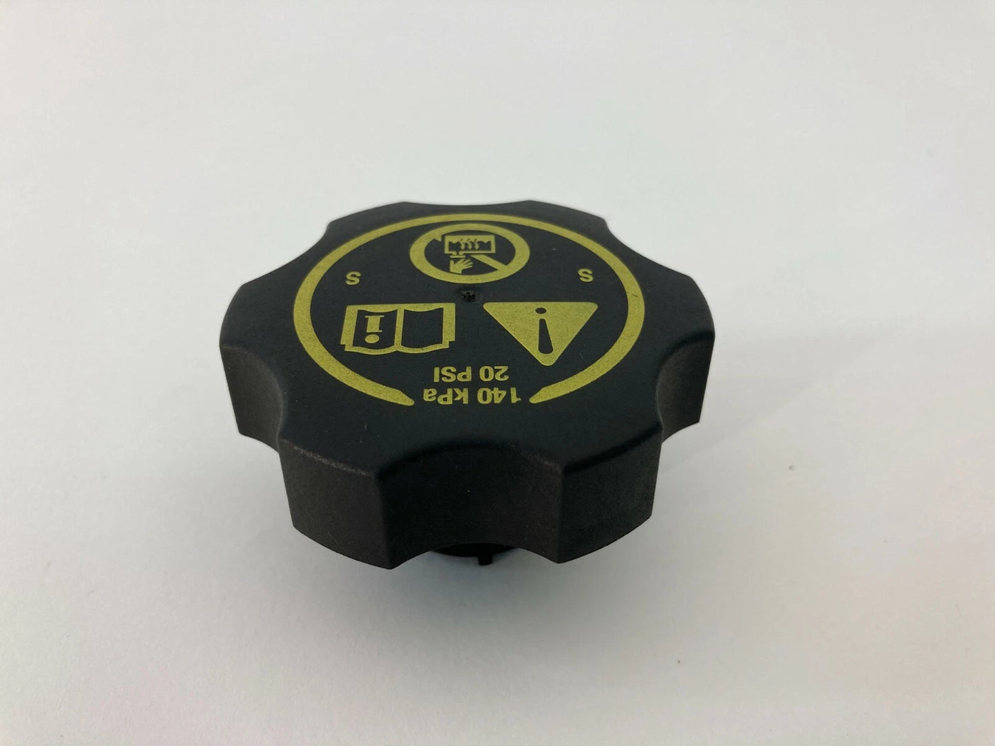 2012-2020 CHEVY IMPALA 2007-2014 TAHOE ENGINE COOLANT RADIATOR RESERVOIR CAP LID