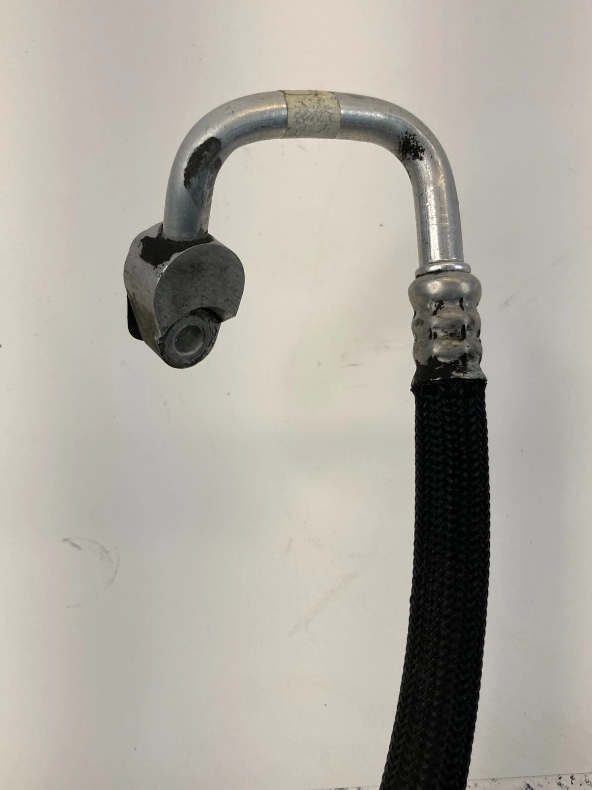 2008 2009 2010 CHRYSLER TOWN & COUNTRY A/C REFRIGERANT DISCHARGE HOSE LINE