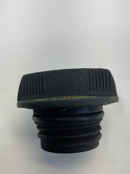2008-2014 DODGE AVENGER 07-12 CALIBER 2.4L ENGINE OIL FILLER FLUID CAP COVER OEM