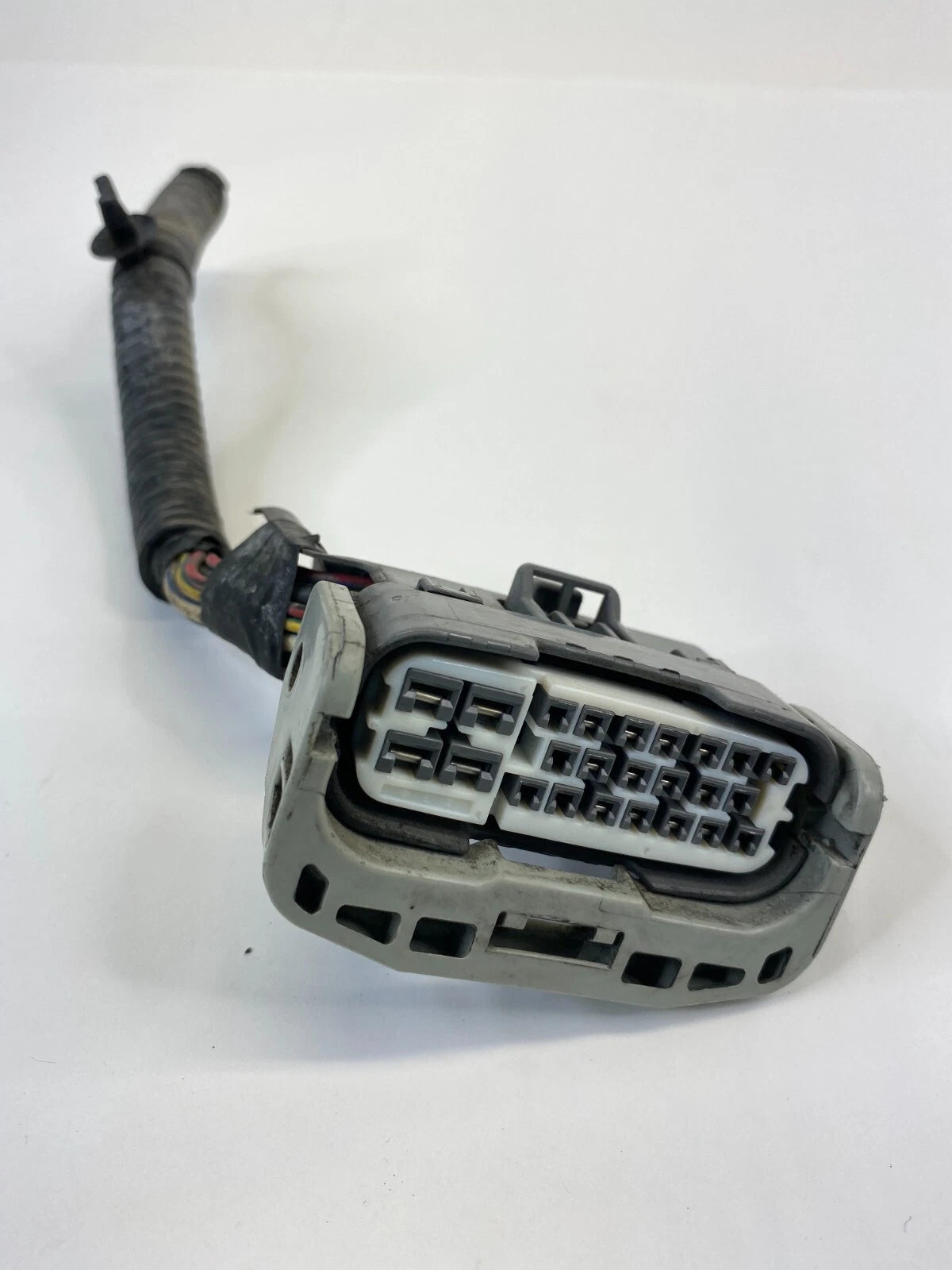99-04 HONDA ODYSSEY 3.5L V6 AT ABS ANTI LOCK BRAKE PUMP RELAY PLUG CONNECTOR