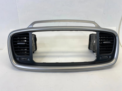 2016-2018 KIA SORENTO DASH RADIO BEZEL TRIM ASSY W/ AIR VENT 84740-C6000 OEM