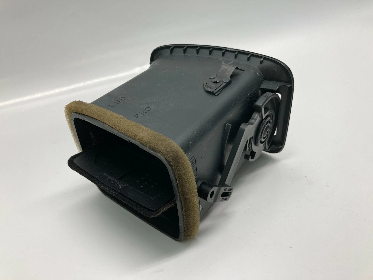 99-03 ACURA TL FRONT DASH RIGHT PASSENGER AC HEATER AIR VENT GRILL N018E-00324