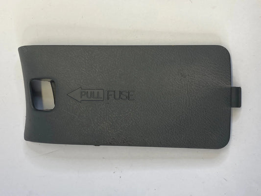 2003-2007 HONDA ACCORD SEDAN FUSE BOX COVER LID BEZEL TRIM 83162-SDA-A000 OEM