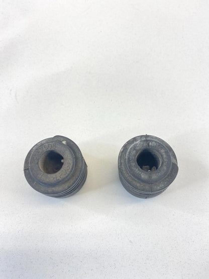 2004 05 06 07 08 09 10 2011 VOLVO S40 FRONT HOOD BUMPER RUBBER ADJUST PAIR SET