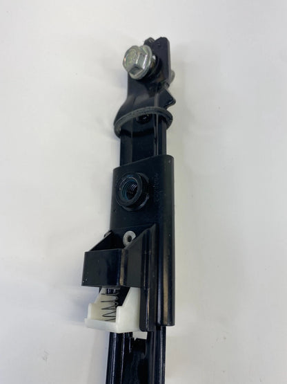 11-16 HYUNDAI ELANTRA FRONT RIGHT PASSENGER SIDE SEAT BELT HEIGHT ADJUSTER OEM
