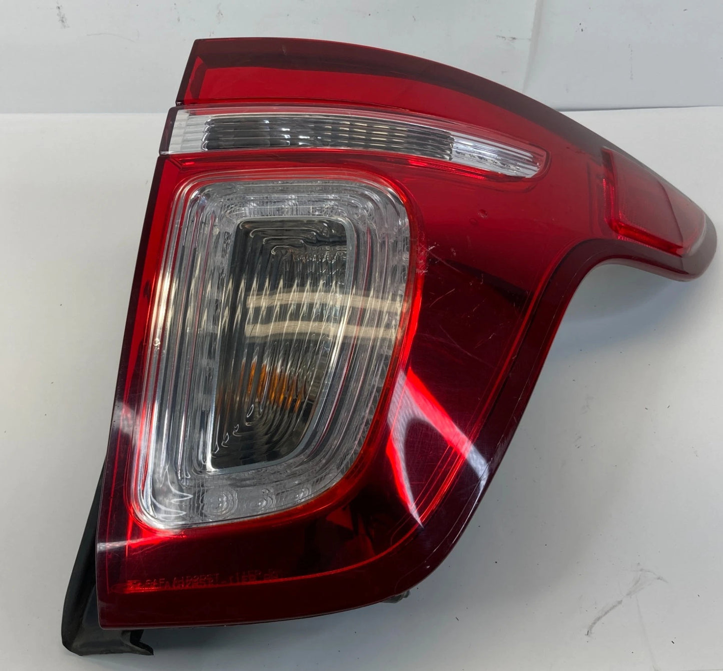 2011-2015 FORD EXPLORER 2013-2015 INTERCEPTOR UTILITY RIGHT TAIL LIGHT TAILLIGHT
