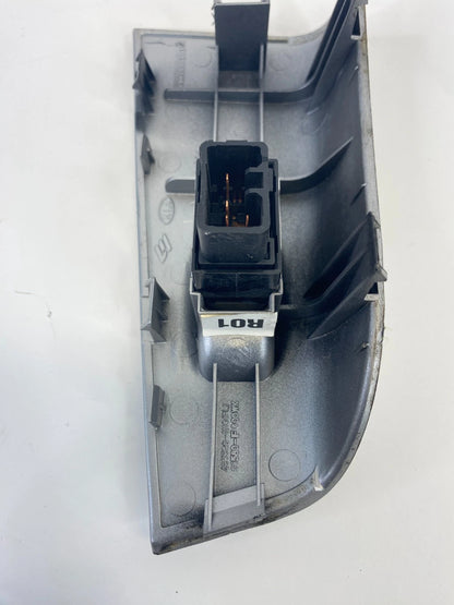 05 06 07 08 09 10 KIA SPORTAGE REAR LEFT DOOR WINDOW SWITCH BEZEL 935801F000 OEM
