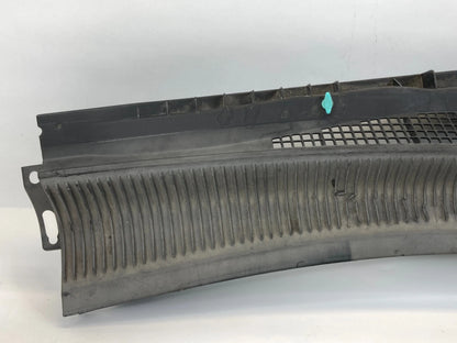 2003-2008 MAZDA 6 FRONT RIGHT SIDE WIPER ARM COWL TRIM COVER GK2A-507R0 OEM