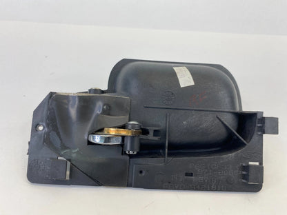 98-02 LINCOLN TOWN CAR FRONT RIGHT SIDE INTERIOR DOOR HANDLE F8V8-5421818 OEM