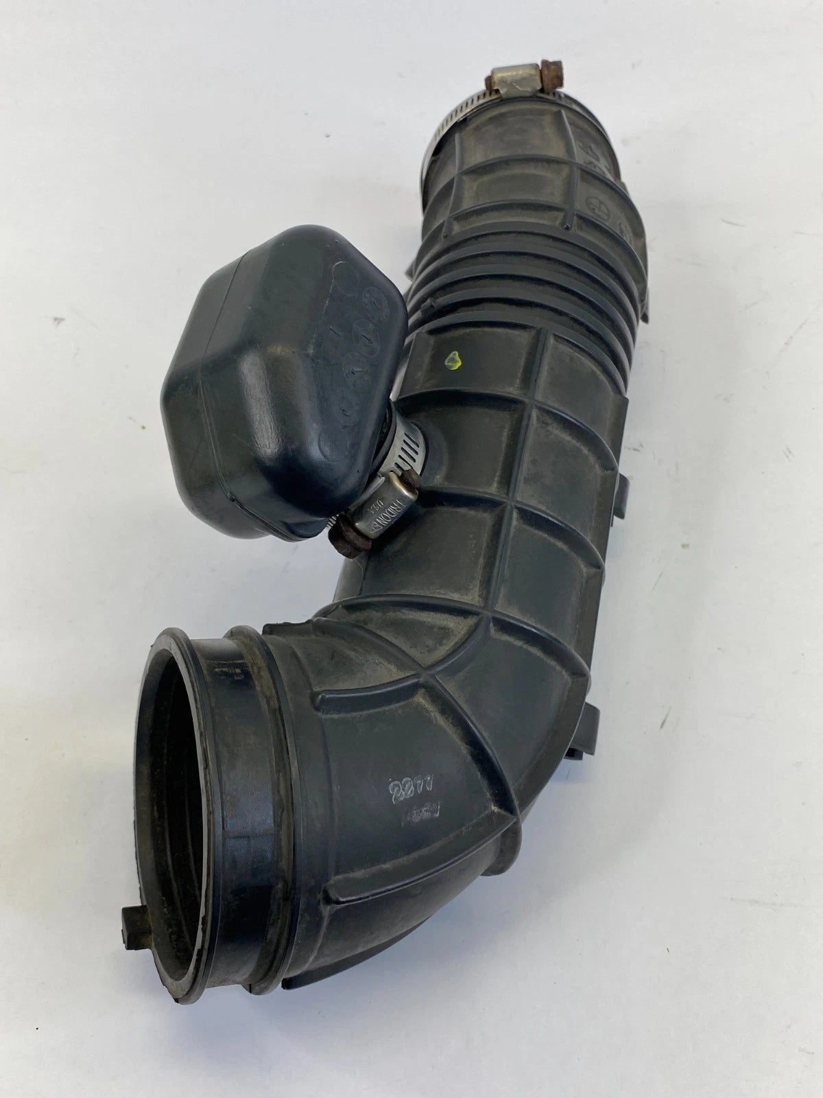 2007-2011 HONDA ELEMENT ENGINE AIR CLEANER INTAKE HOSE TUBE PIPE OEM