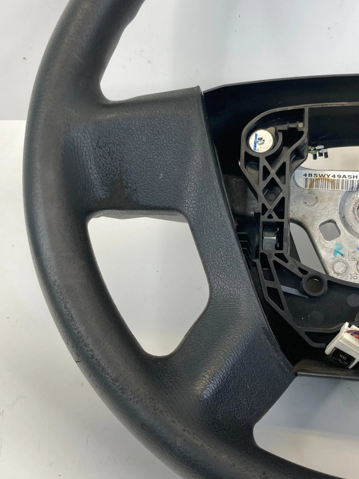 2009 2010 DODGE JOURNEY STEERING WHEEL W/ CRUISE CONTROL SWITCH 4BSWY49A5HF OEM