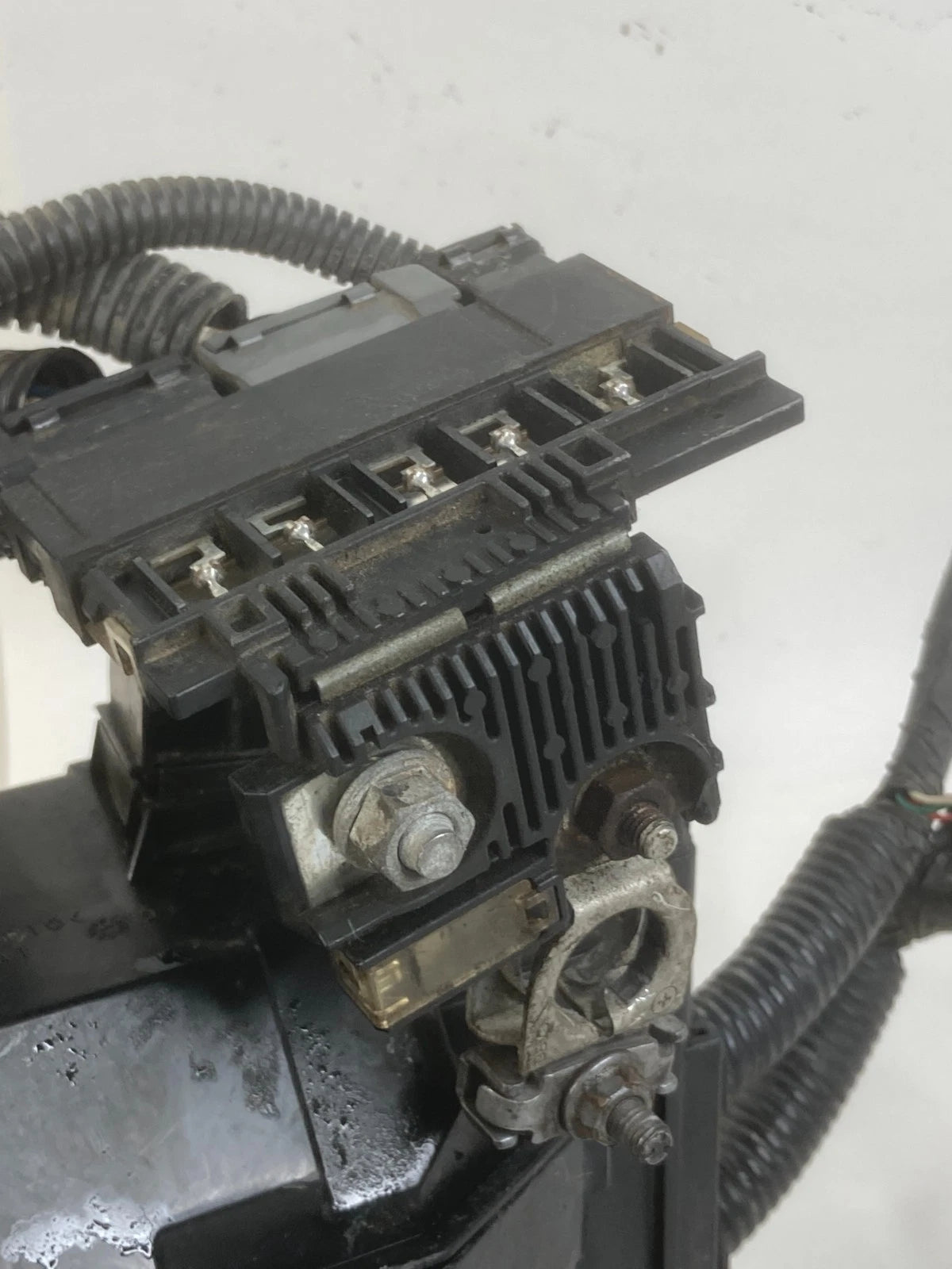 2013-2015 NISSAN ALTIMA 2.5L ENGINE FUSE BOX IPDM MODULE 284B7-3TA0B OEM