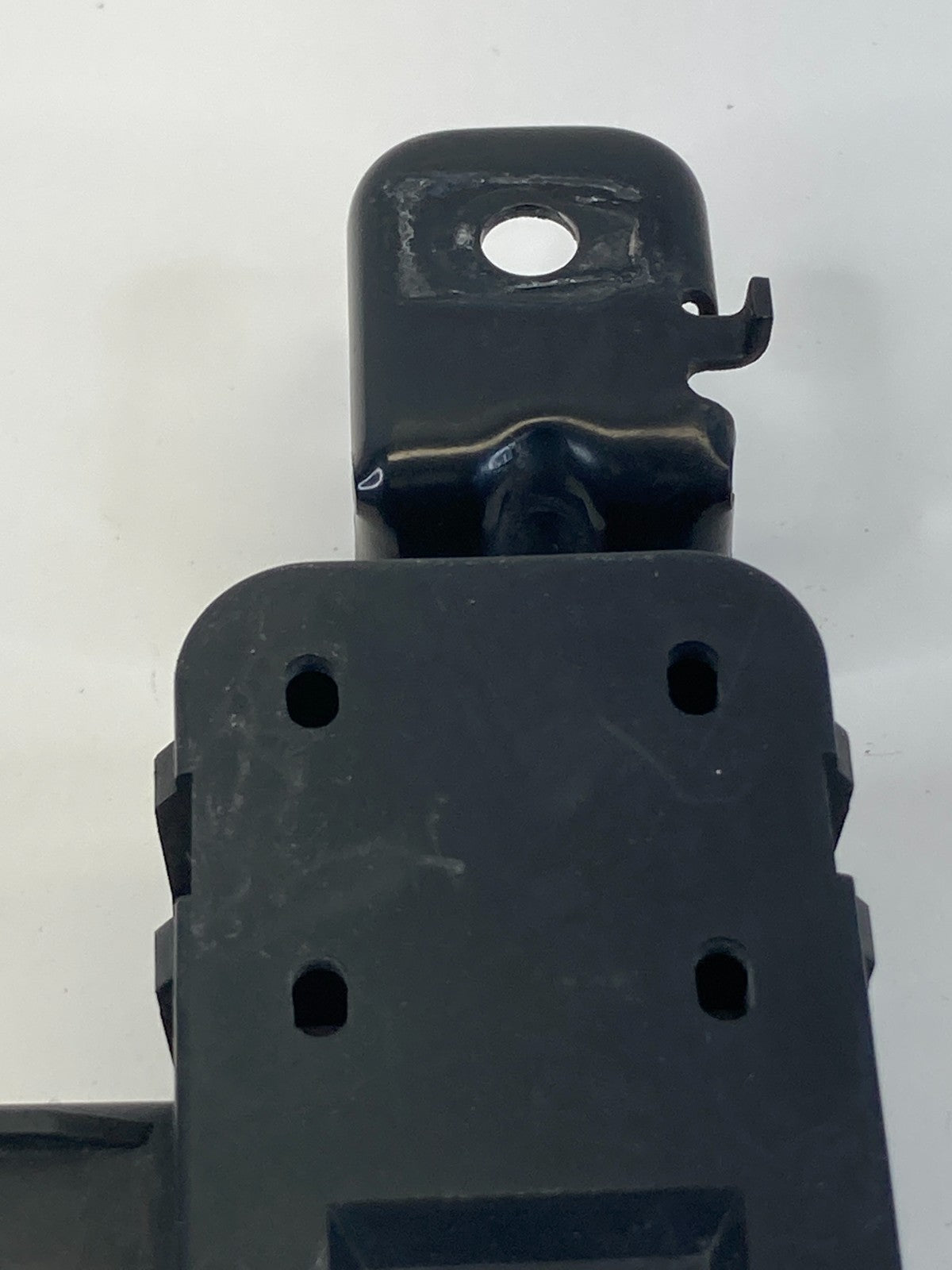 2007 2008 2009 Cadillac SRX Ambient Air Temperature Sensor Unit 25731293 OEM