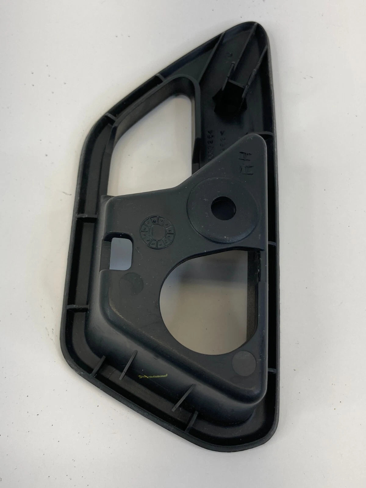 2009 2010 DODGE JOURNEY FRONT RIGHT INTERIOR DOOR HANDLE BEZEL 100000254 OEM