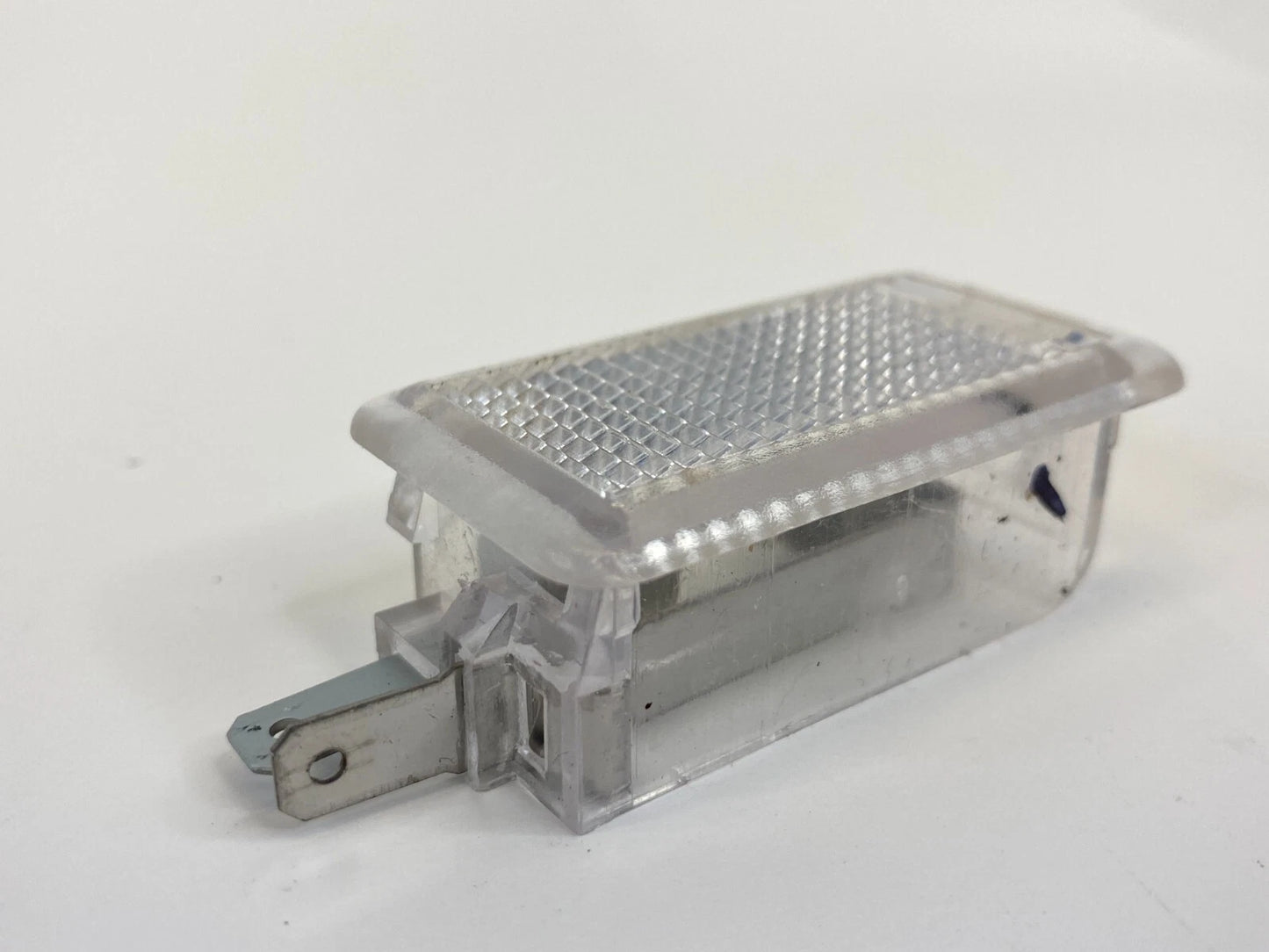 2007 2008 2009 2010 HYUNDAI ELANTRA SEDAN GLOVE BOX COURTESY LIGHT LAMP OEM