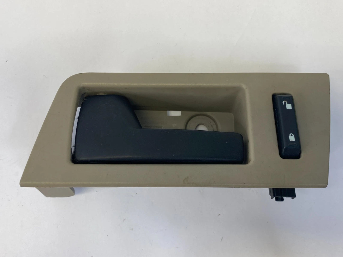 2008-2012 FORD ESCAPE FRONT LEFT DRIVER INTERIOR DOOR HANDLE OEM 8L847822601A