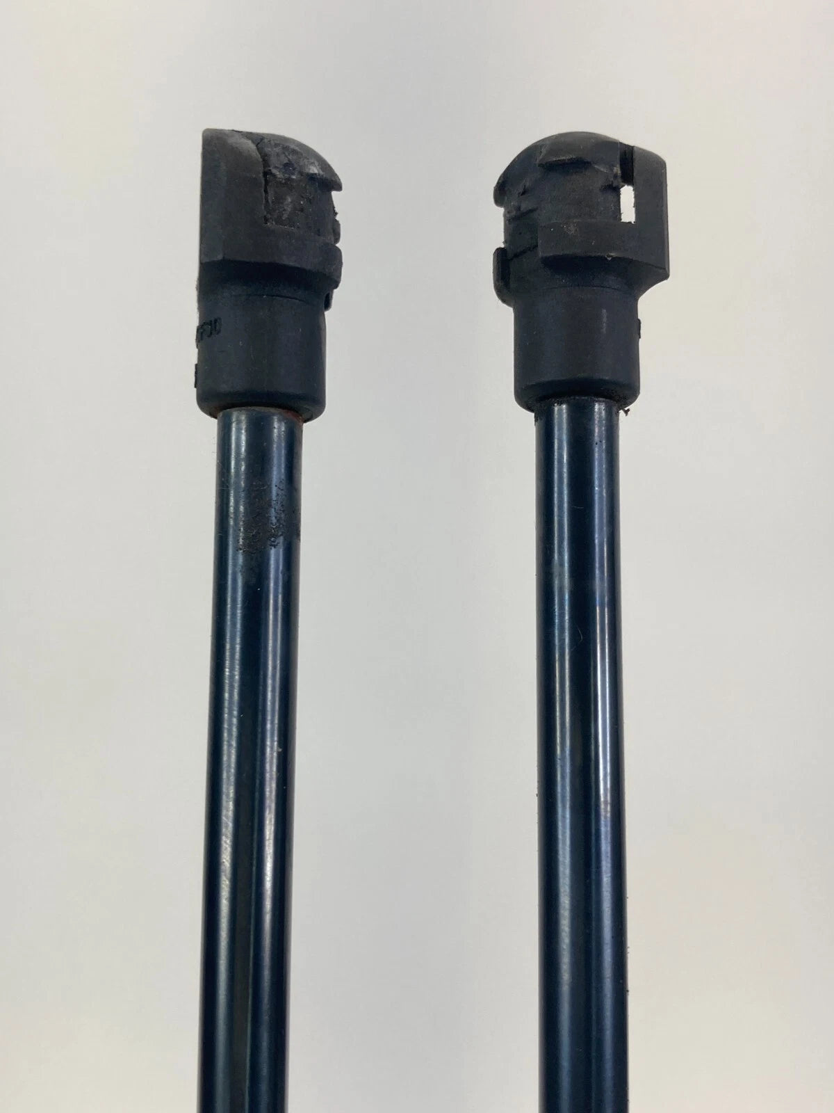 2012-2019 FIAT 500 REAR TRUNK LIFTGATE SUPPORT SHOCK STRUTS PAIR ASSEMBLY OEM