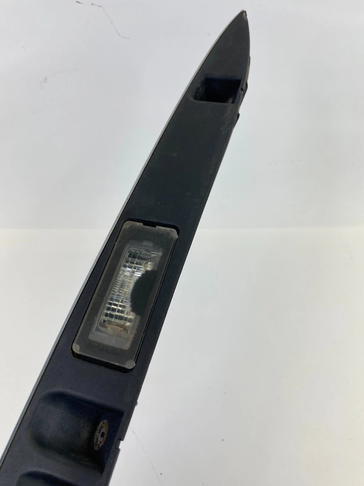 2007-2013 MINI COOPER REAR TRUNK GRIP HANDLE MOLDING LICENSE PLATE BEZEL 7151140