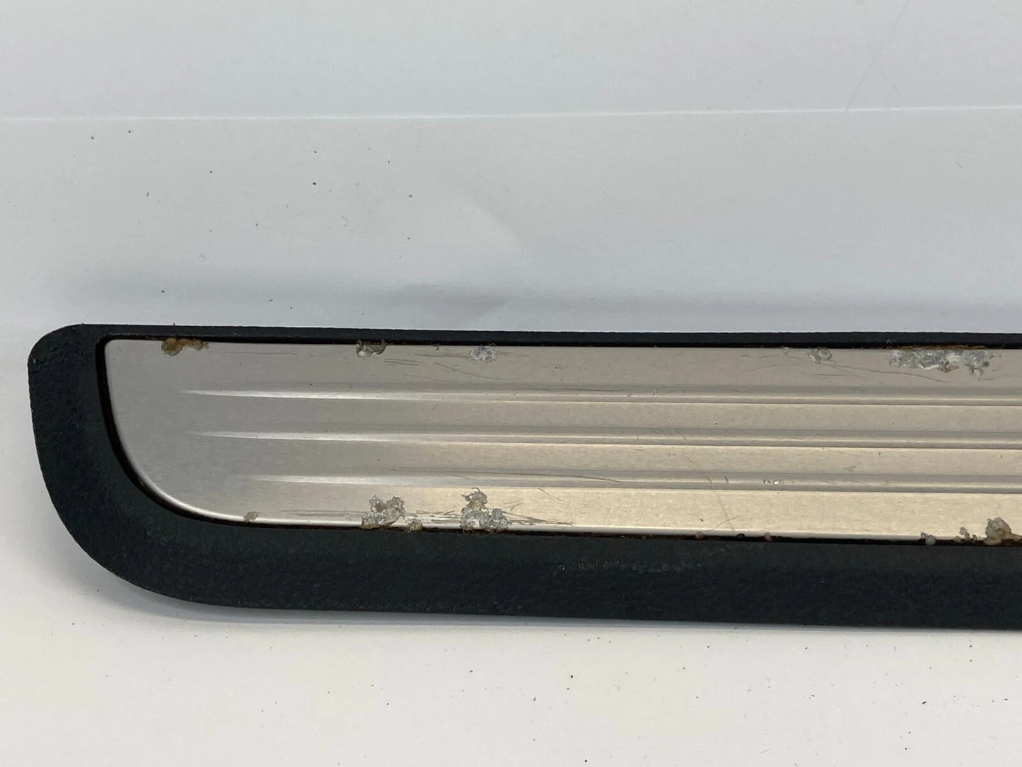 2009-2014 NISSAN MAXIMA FRONT LEFT SIDE DOOR SILL SCUFF STEP PLATE TRIM OEM
