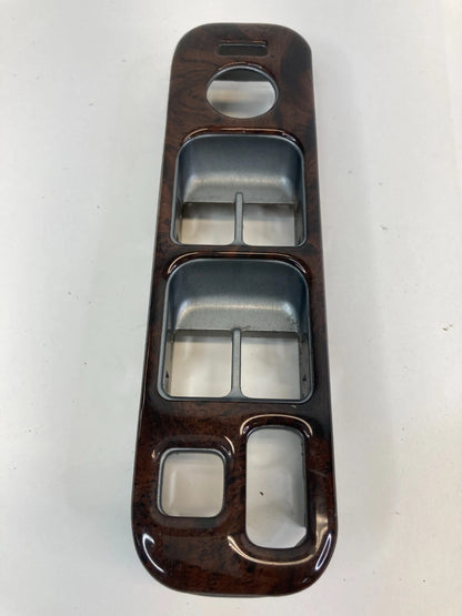 2003-2006 SUZUKI GRAND VITARA FRONT LEFT MASTER POWER WINDOW SWITCH BEZEL TRIM