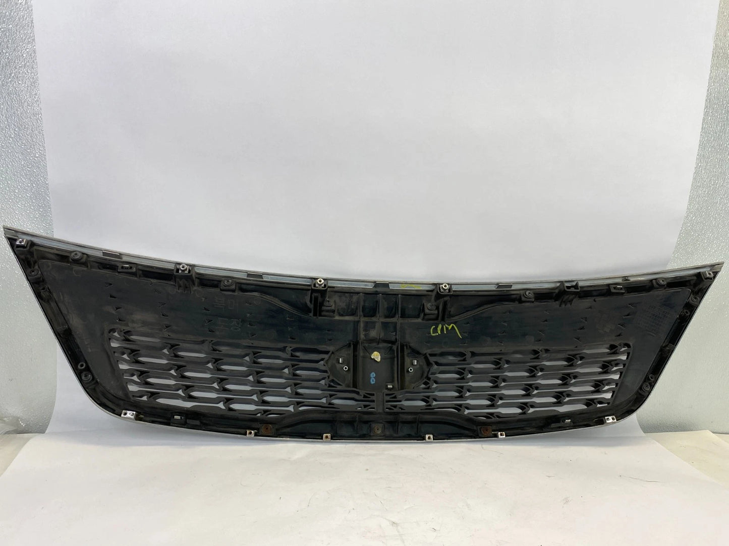 2014 2015 KIA SORENTO FRONT BUMPPER UPPER GRILLE W/ CHROME TRIM 86350-1U500 OEM