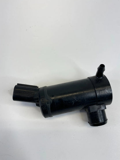 2006-2013 SUBARU FORESTER FRONT WINDSHIELD WIPER PUMP ASSEMBLY OEM