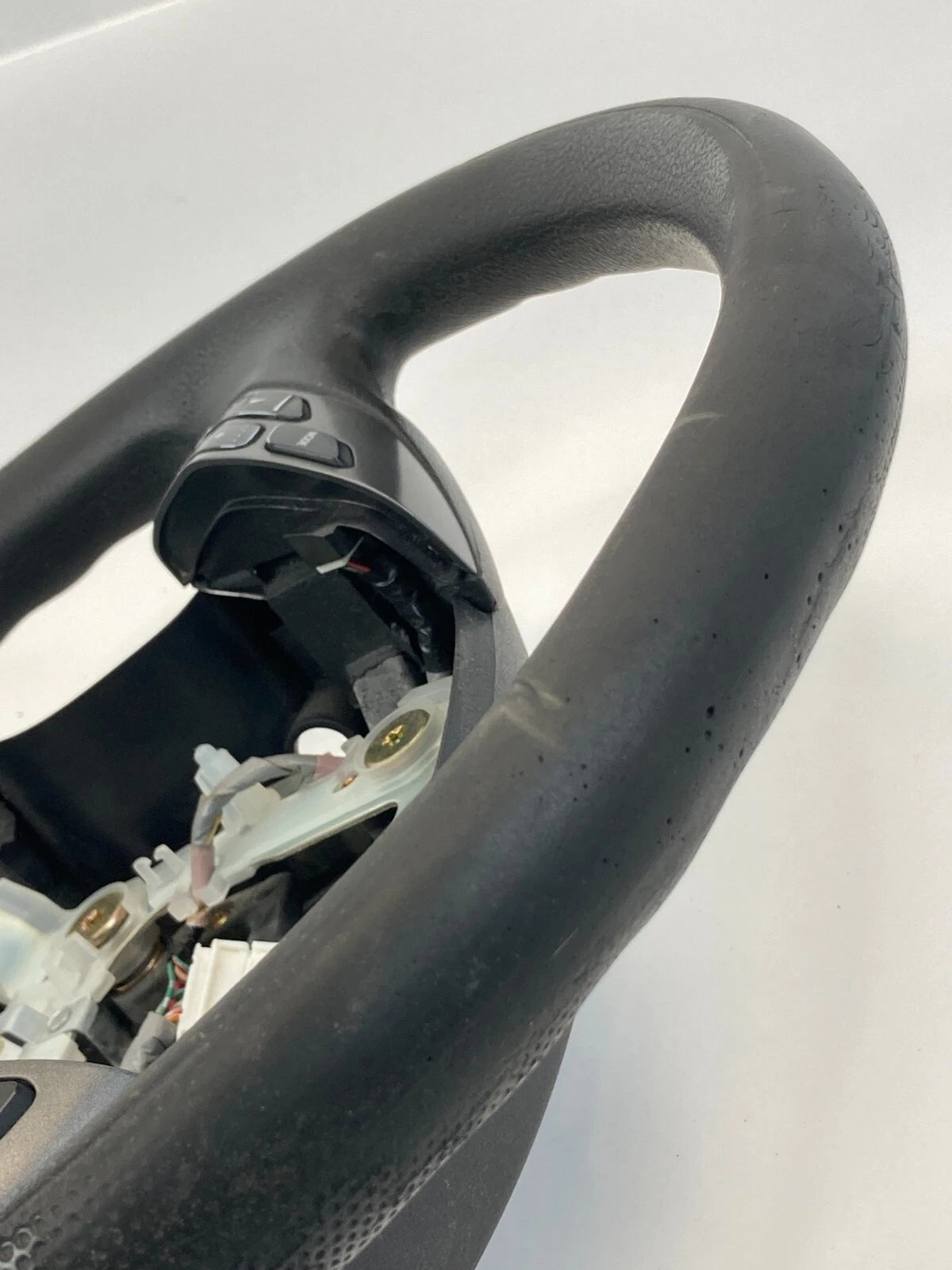 05 06 07 08 09 10 HONDA ODYSSEY STEERING WHEEL W/CRUISE CONTROL & AUDIO SWITCH