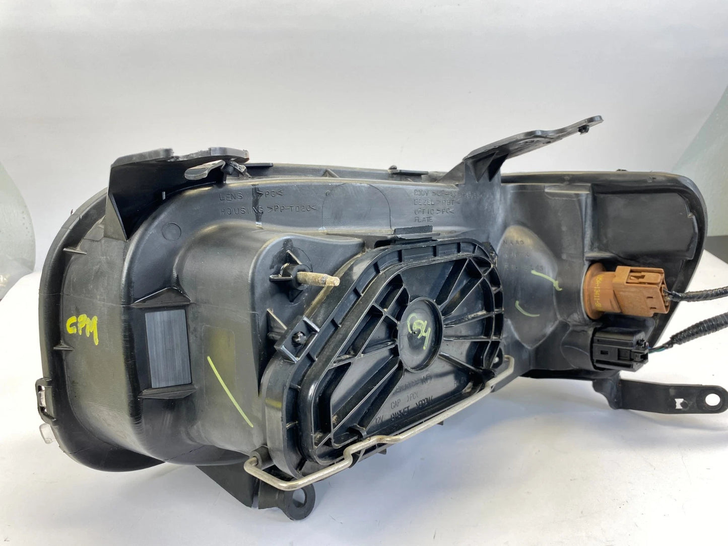 2005-2007 FORD ESCAPE FRONT RIGHT HEADLIGHT HEADLAMP 5L8X-13C199-AF OEM FACTORY
