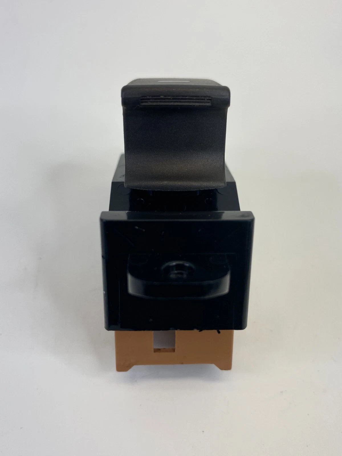 2008-2010 HYUNDAI SONATA REAR RIGHT SIDE DOOR POWER WINDOW CONTROL SWITCH OEM