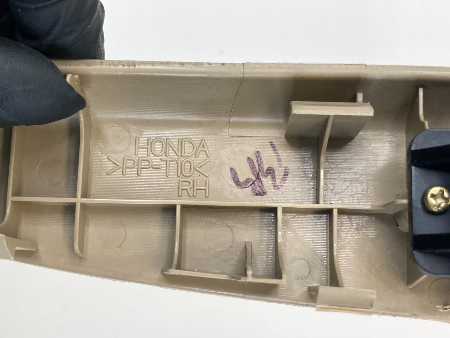 05-10 Honda Odyssey Rear Right Door Power Window Switch w/ Bezel 83740-SHJ-A010