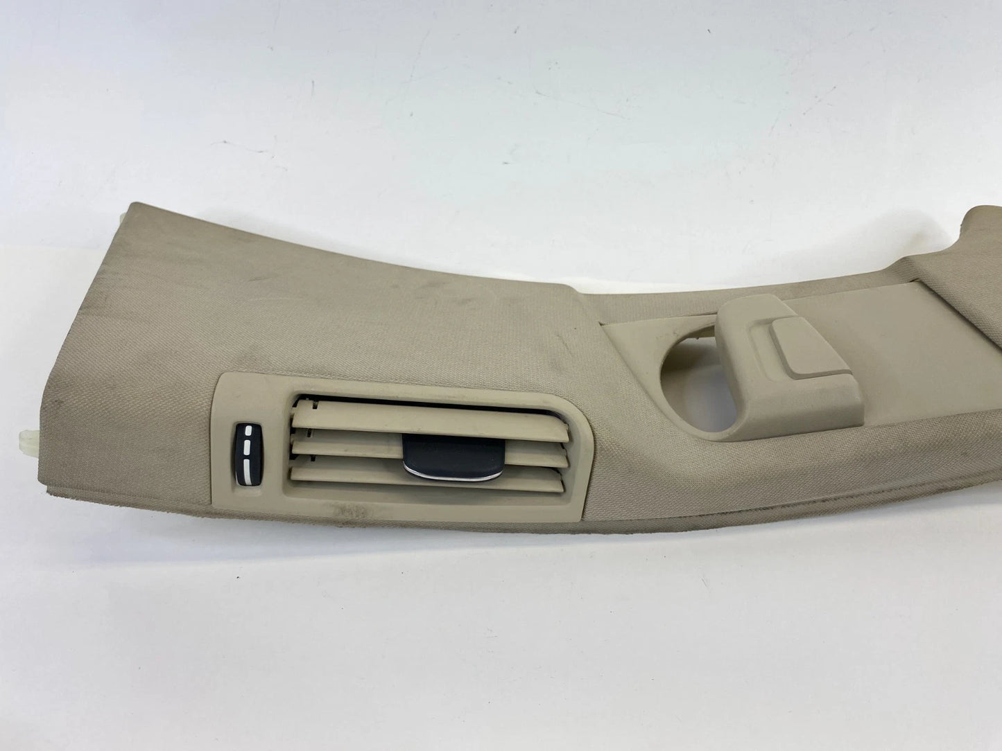 2012-2018 Volvo S60 Front Right Passenger B-Pillar Seat Belt Cover Trim 31307139