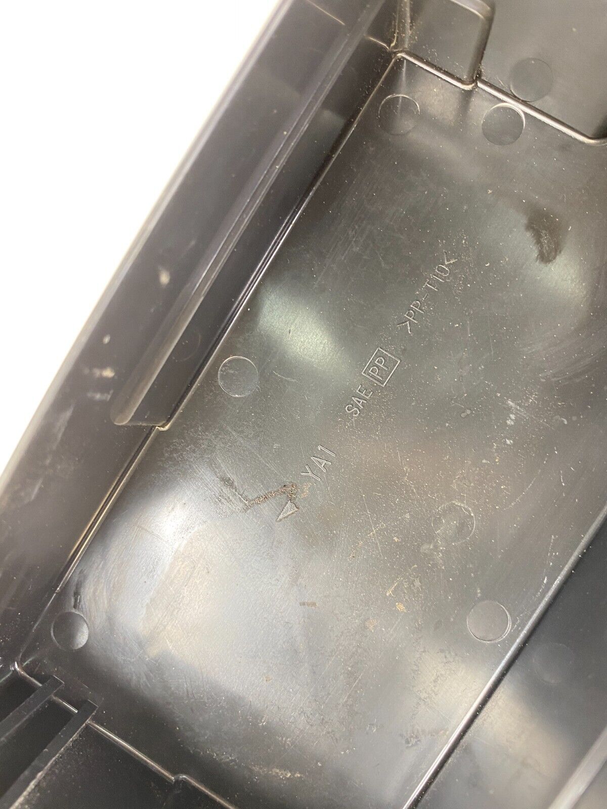 2002 Nissan Pathfinder 3.5L V6 Upper Fuse Box Relay Box Cover Trim Panel OEM