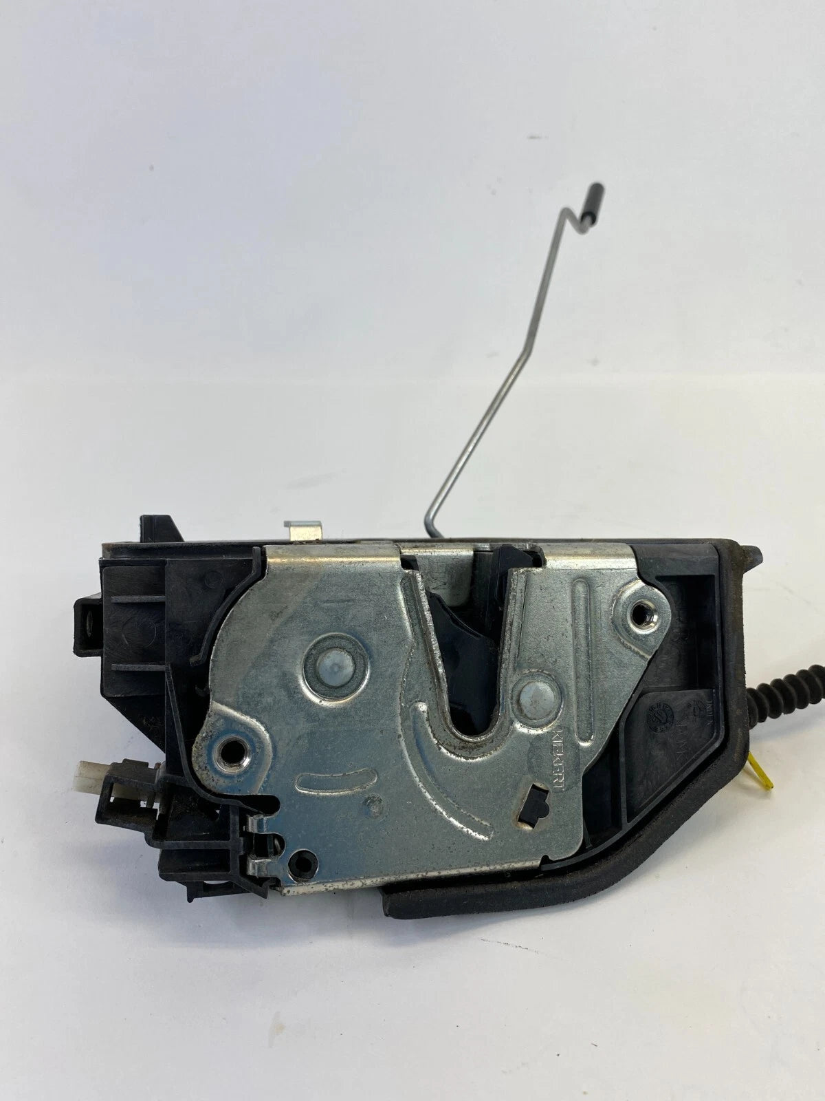 2004-2007 BMW 525I FRONT RIGHT PASSENGER SIDE DOOR LOCK LATCH ACTUATOR OEM