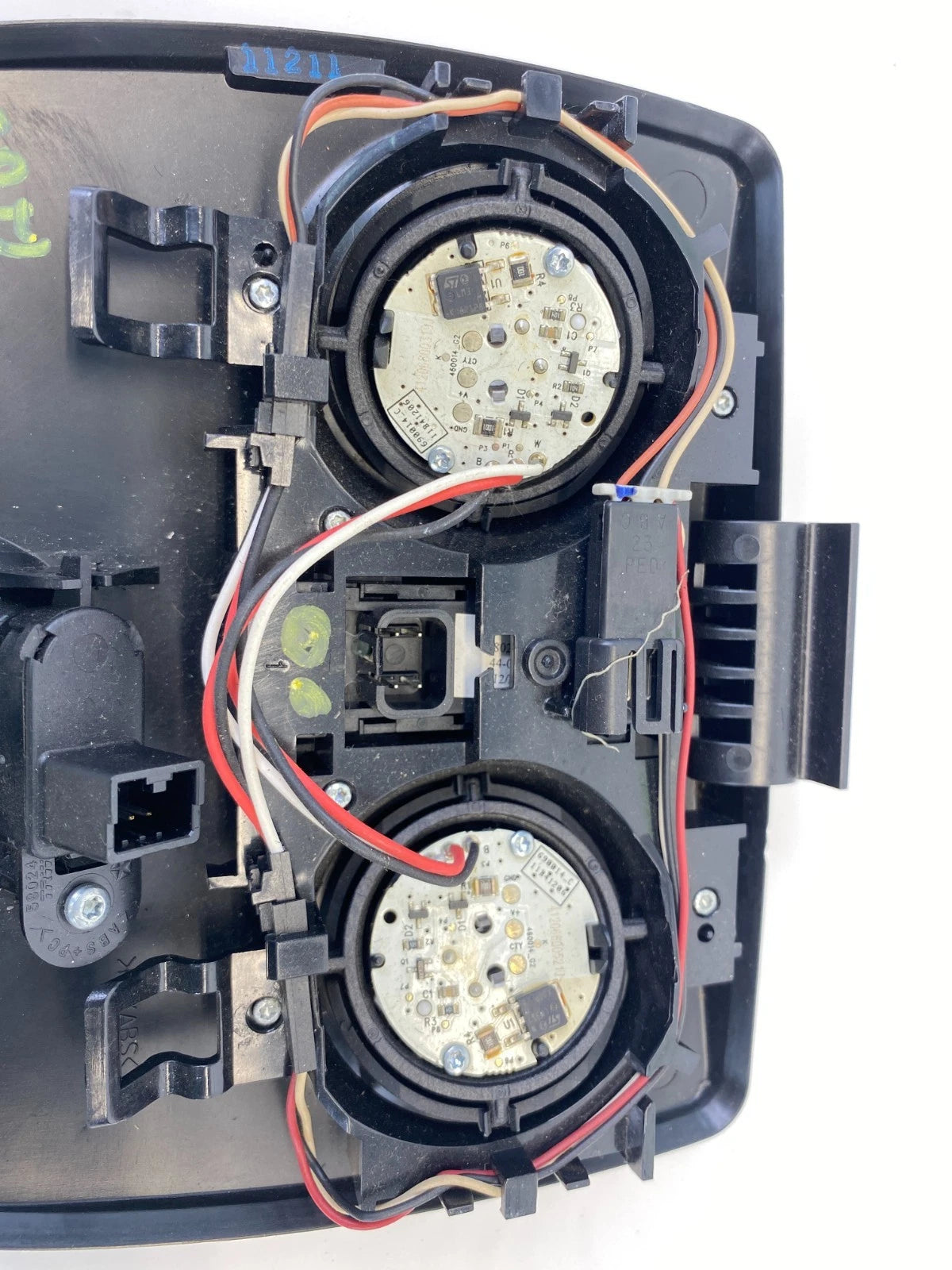 2011-2014 CHRYSLER 200 FRONT OVERHEAD CONSOLE DOME MAP LIGHT WITHSUNROOF OEM