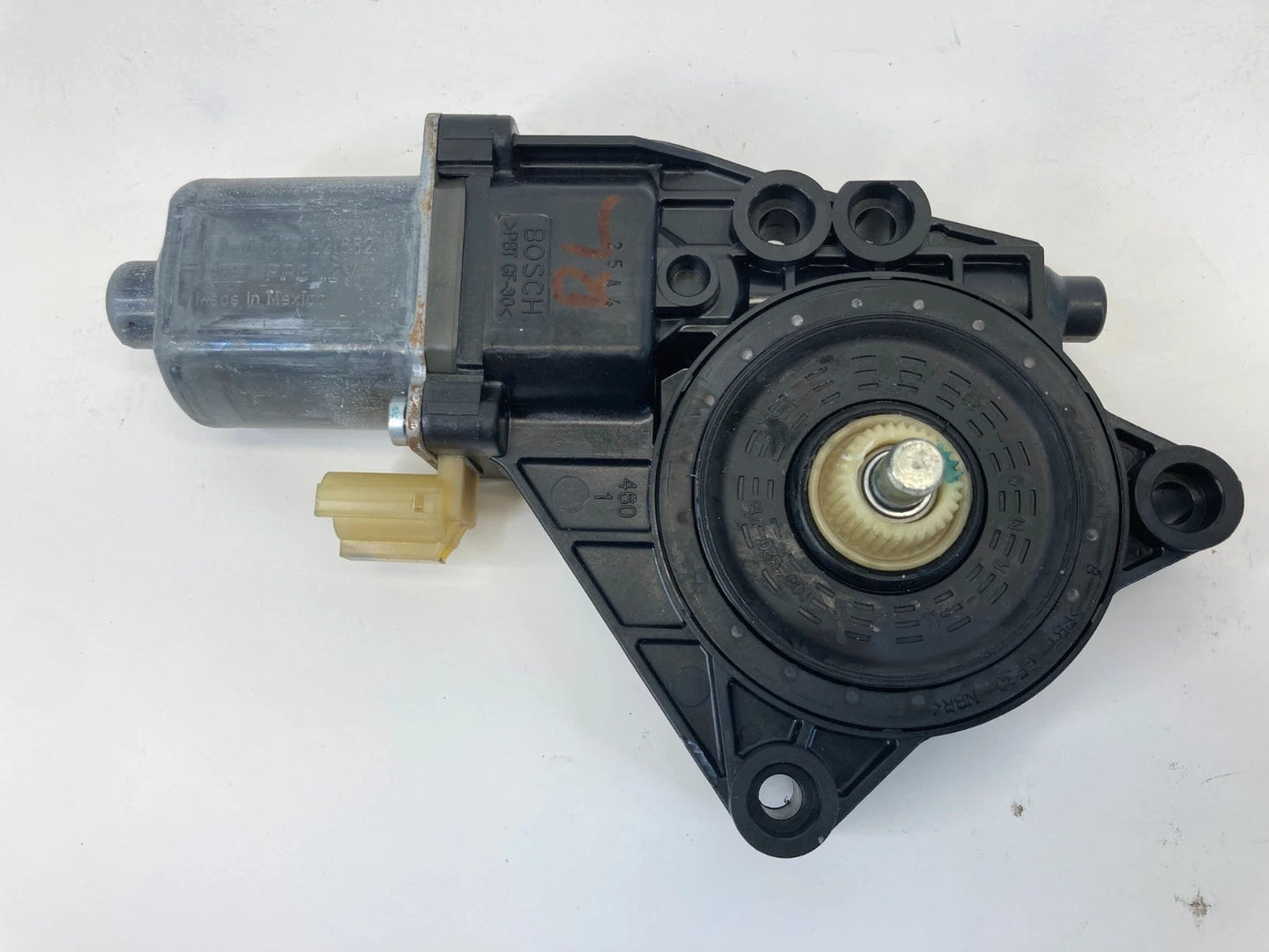 11-14 HYUNDAI SONATA REAR LEFT BACK SIDE DOOR WINDOW MOTOR BOSCH 0130822652 OEM