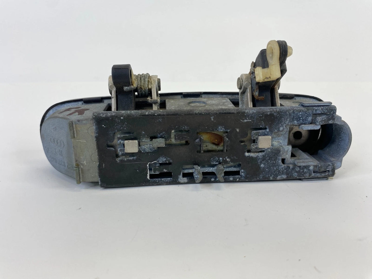 98-04 AUDI A6 QUATTRO FRONT RIGHT PASSENGER SIDE EXTERIOR DOOR HANDLE 4B2837886