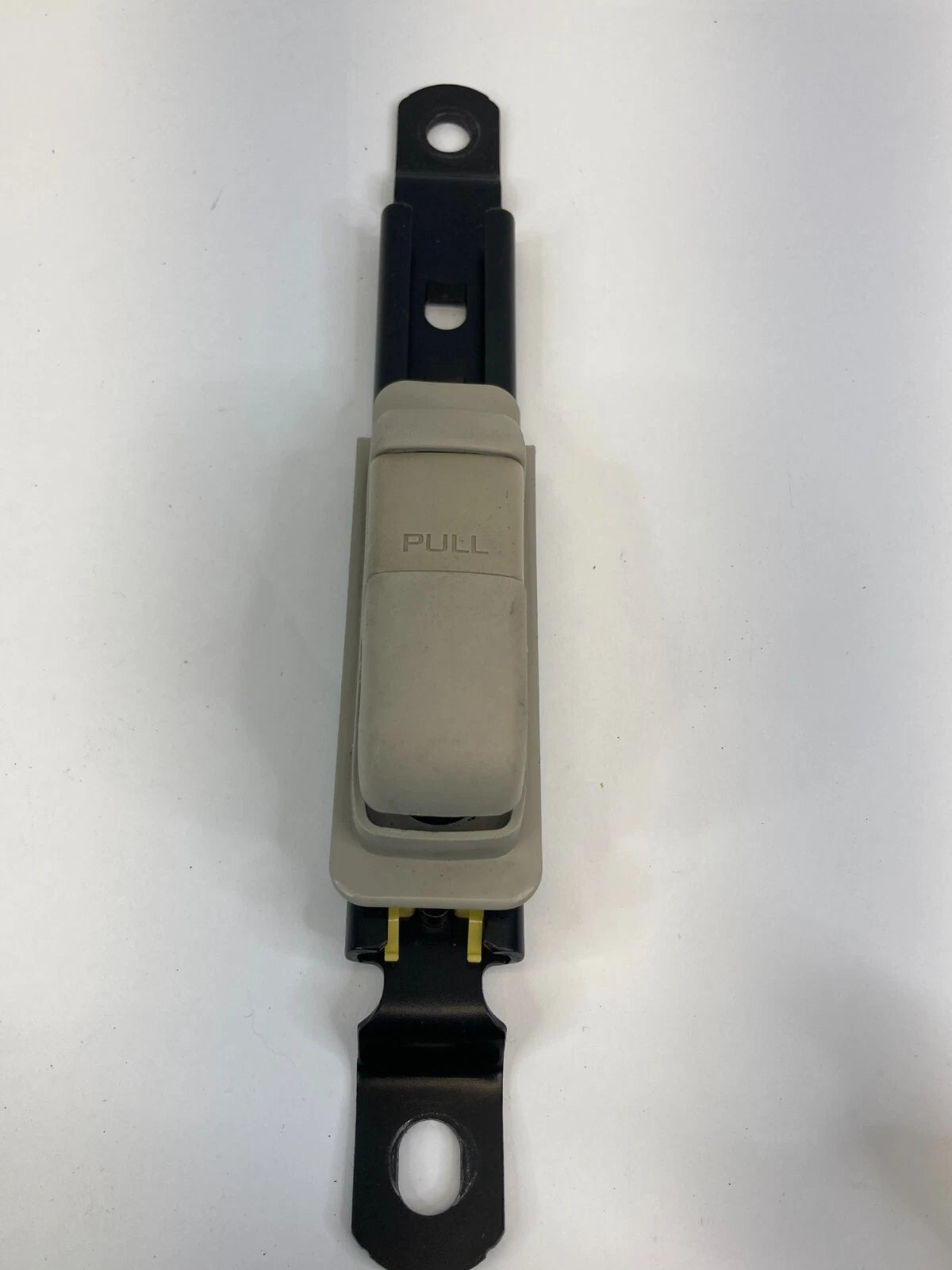 07-10 NISSAN SENTRA FRONT RIGHT PASSENGER SIDE SEAT BELT HEIGHT ADJUSTER OEM