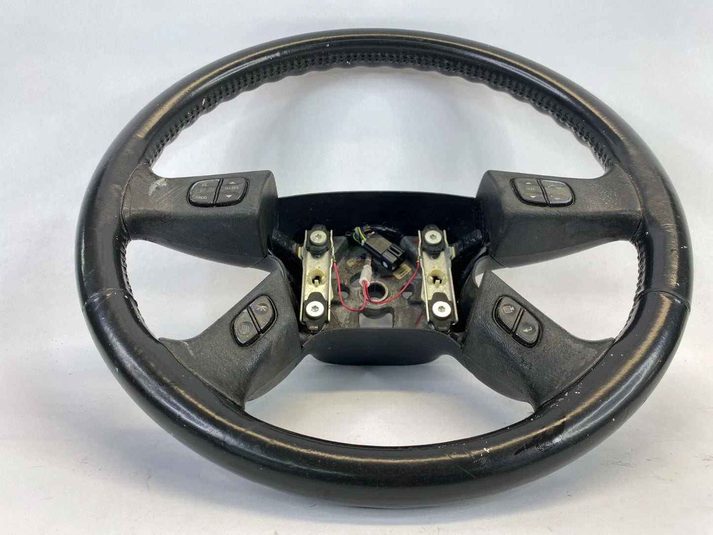 2002-2009 GMC ENVOY STEERING WHEEL W/ MULTIFUNCTION SWITCH BUTTONS 15188425 OEM