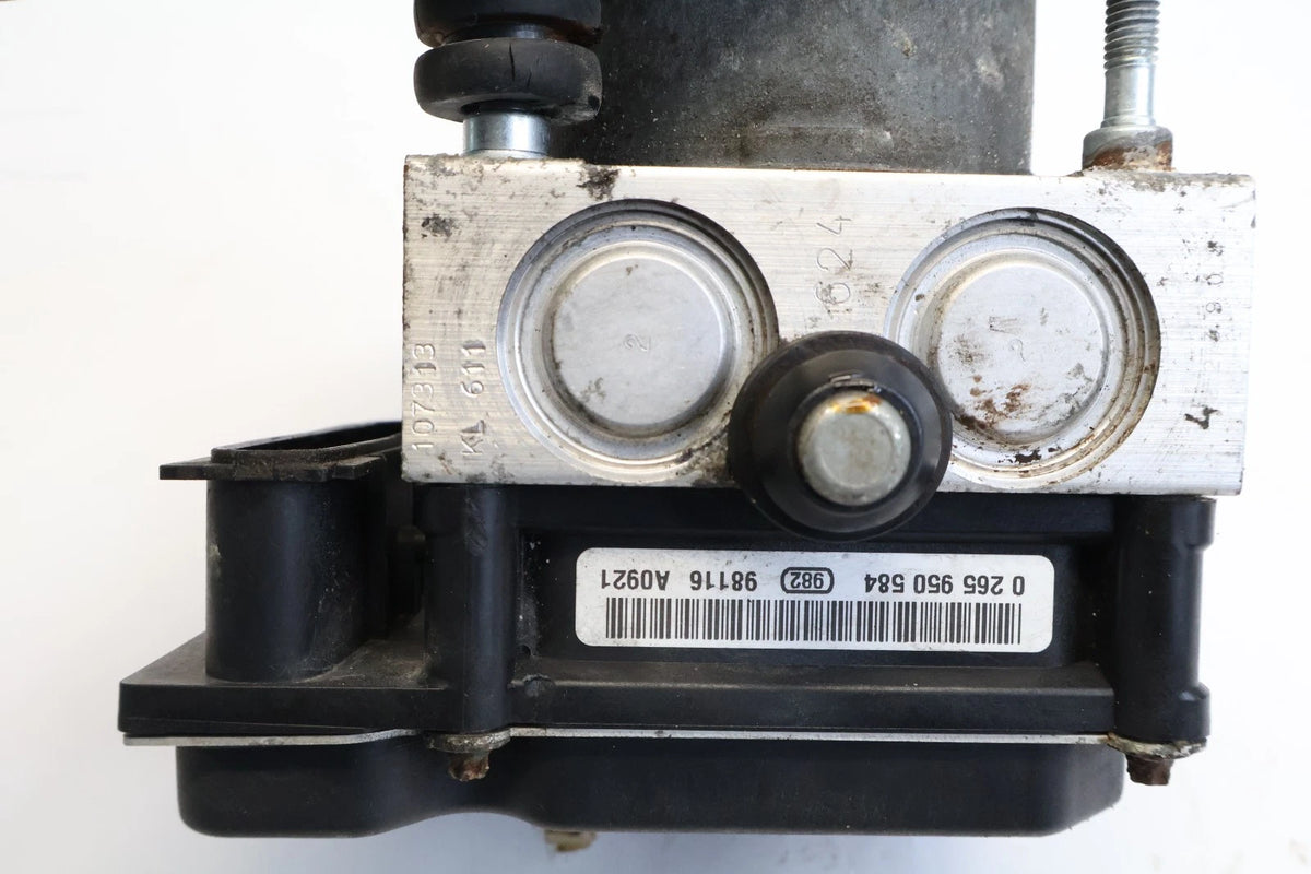 2007-2009 HONDA CR-V CRV 2.4L 4WD ABS ANTI-LOCK BRAKE PUMP MODULE 57110-SXS-A014