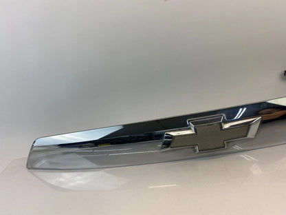2010-2015 CHEVROLET EQUINOX CAMERA LIFTGATE CENTER APPLIQUE MOLDING 20881055 OEM
