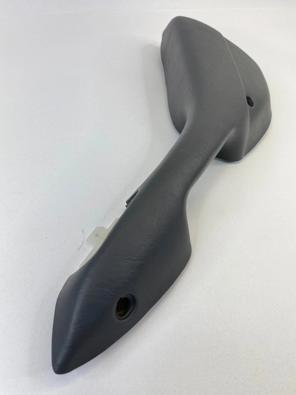 95 96 TOYOTA CAMRY SEDAN FRONT RIGHT PASSENGER SIDE INNER DOOR ARMREST ARM REST