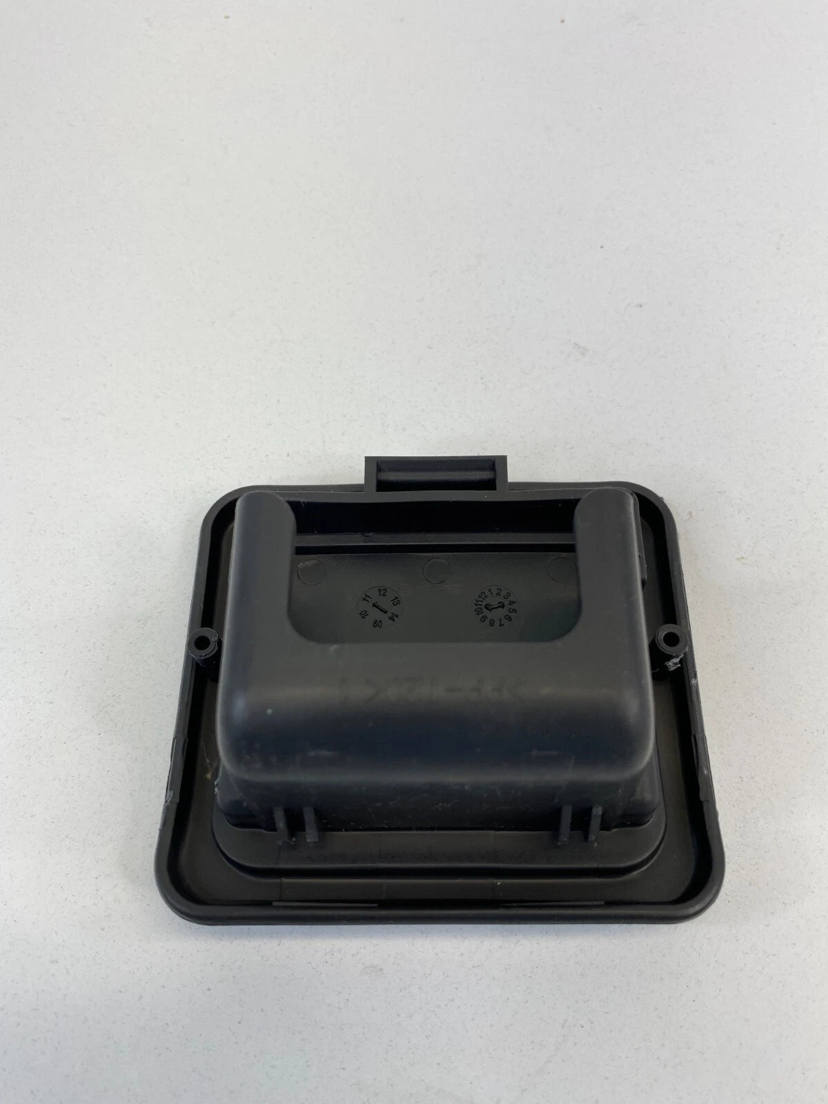2011 12 13 2014 HYUNDAI SONATA REAR SEAT CHILD ANCHOR HOOK TRIM COVER CAP OEM