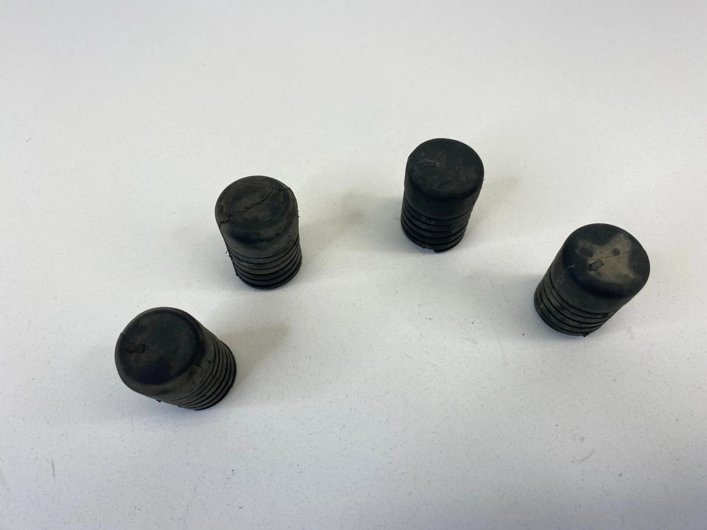 2001-2016 HYUNDAI ELANTRA FRONT HOOD RUBBER CUSHION BUFFER STOPPER BUMPER SET
